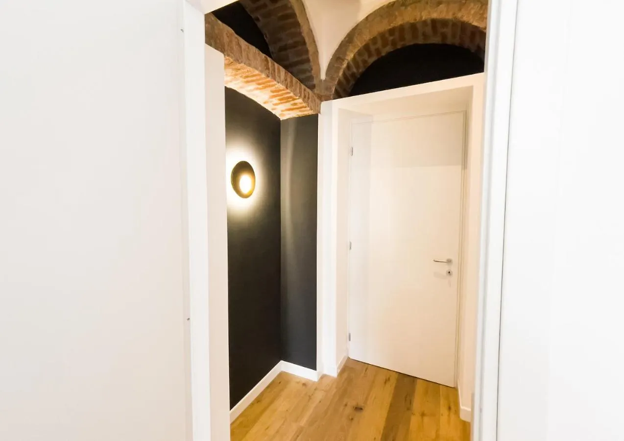 Easylife - Elegante E Rifinita Dimora Nello Splendido Quartiere Di Porta Venezia Apartment Milan 0*,