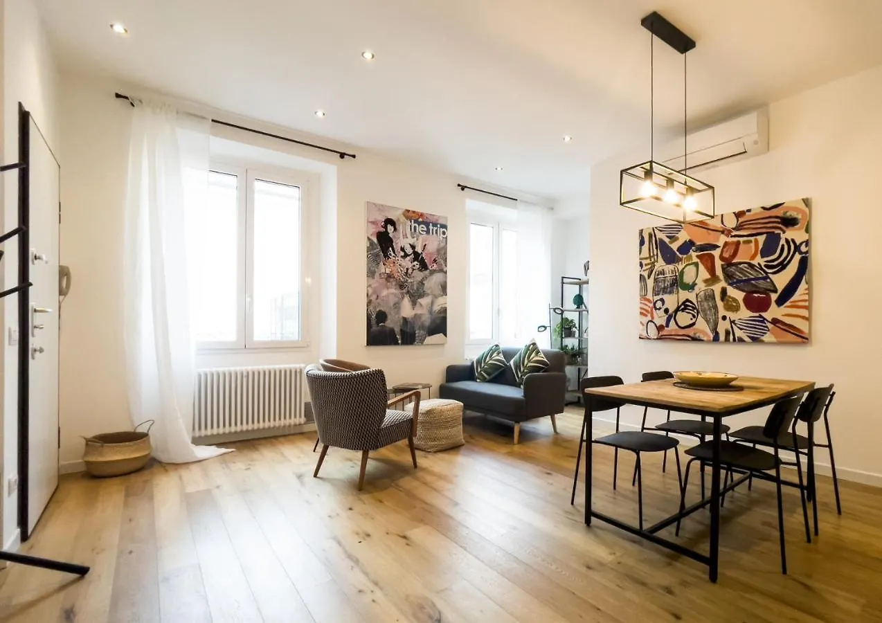 Apartmán Easylife - Elegante E Rifinita Dimora Nello Splendido Quartiere Di Porta Venezia Milán 0*,  Itálie